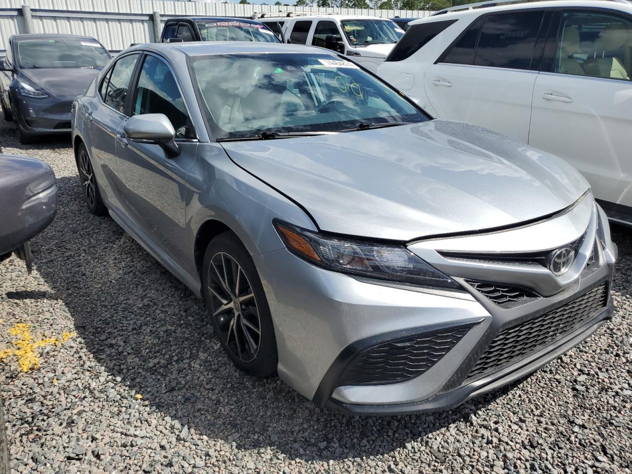 2023 Toyota Camry - Image 4