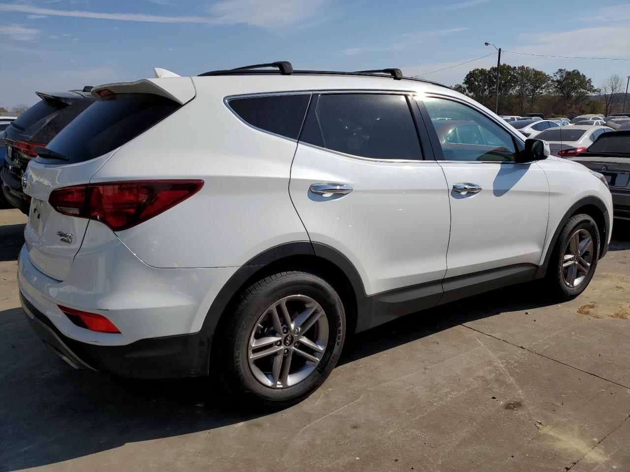 2017 Hyundai Santa Fe - Image 3