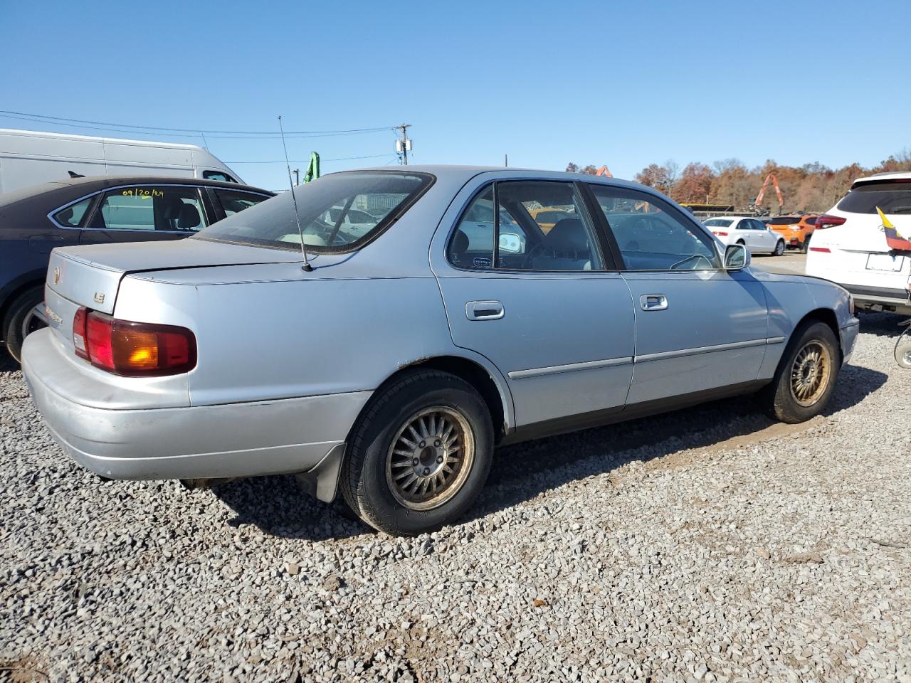 4T1BG12K5TU684724 1996 Toyota Camry Dx