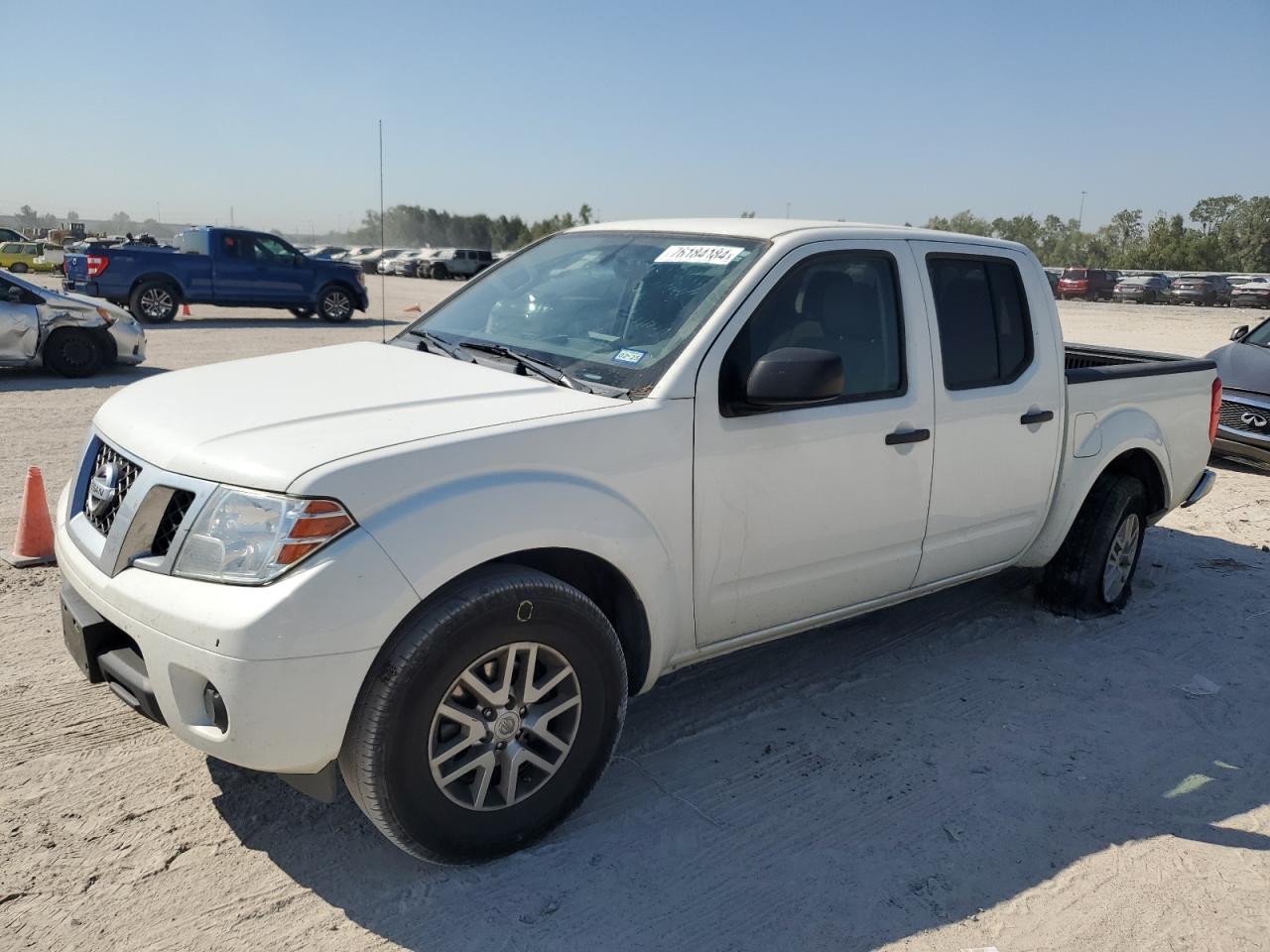 2019 Nissan Navara (Frontier) - Image 1