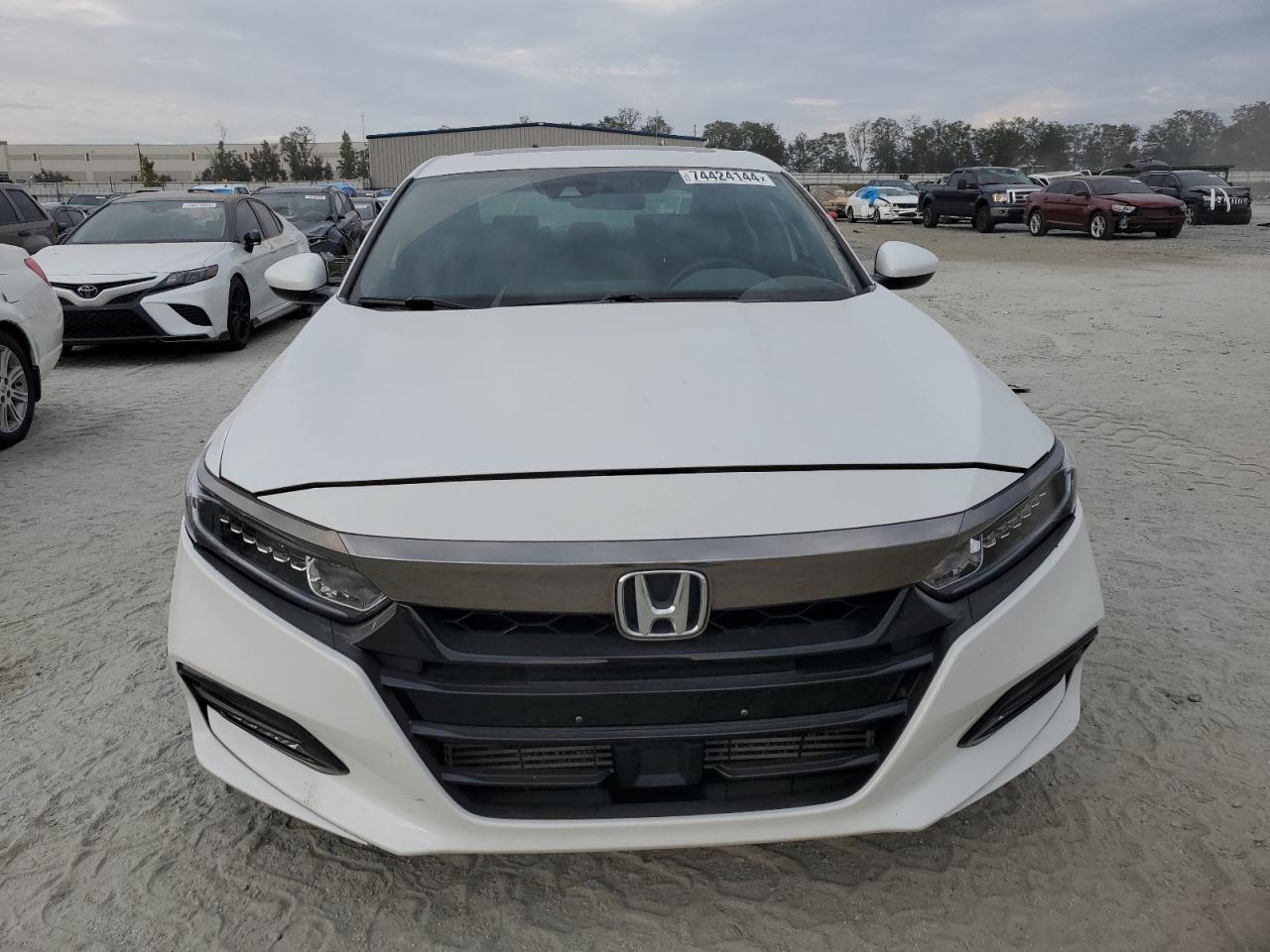 2018 Honda Accord - Image 5
