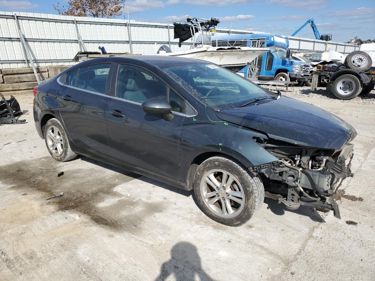 2017 Chevrolet Cruze - Image 4