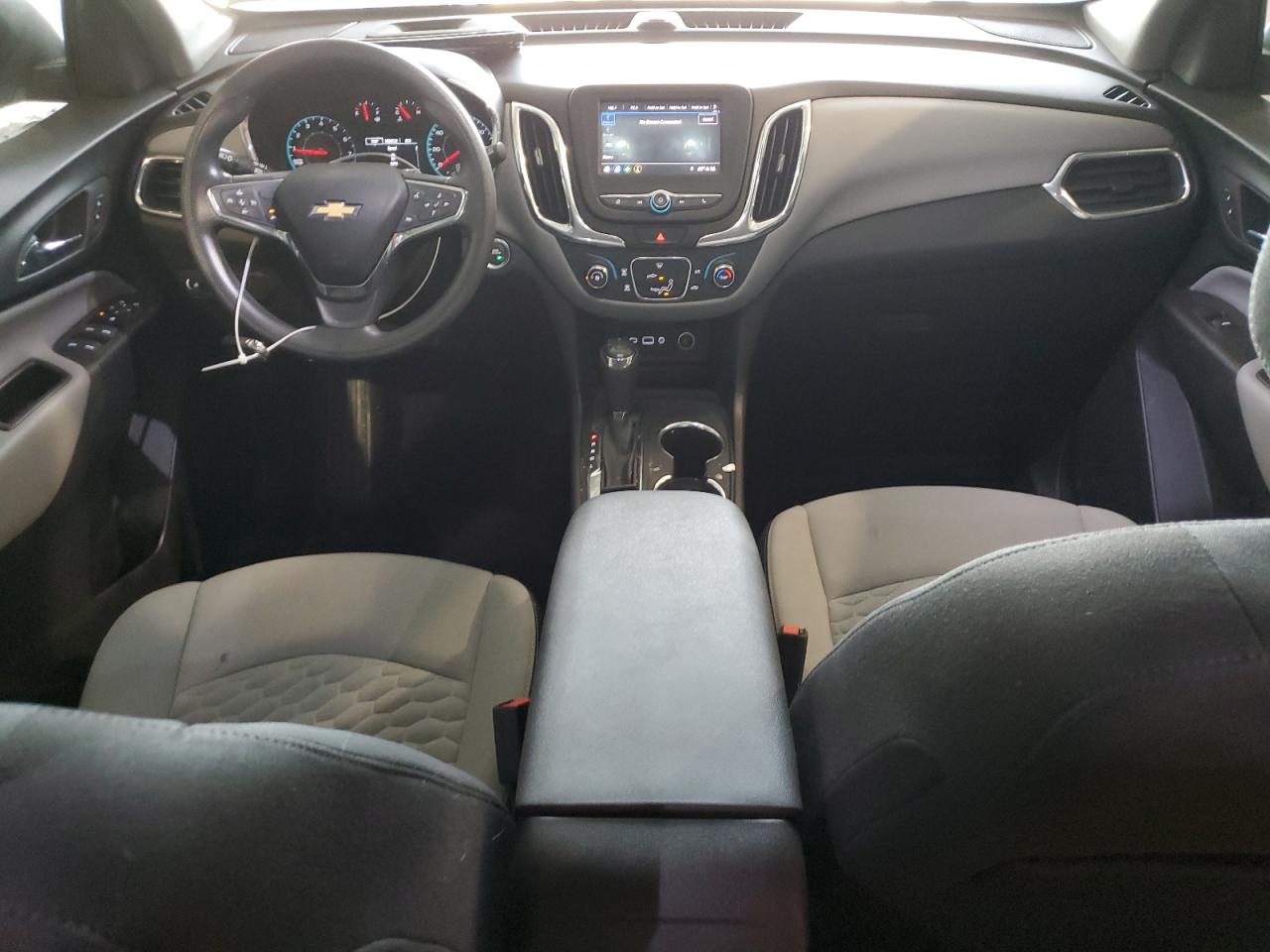 2020 Chevrolet Equinox - Image 8
