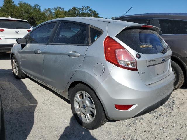  FORD FIESTA 2015 Silver