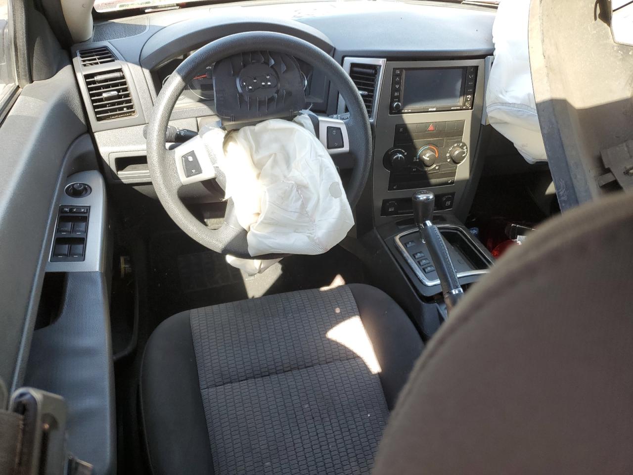 2009 Jeep Grand Cherokee Laredo VIN: 1J8GR48K89C555431 Lot: 75286534