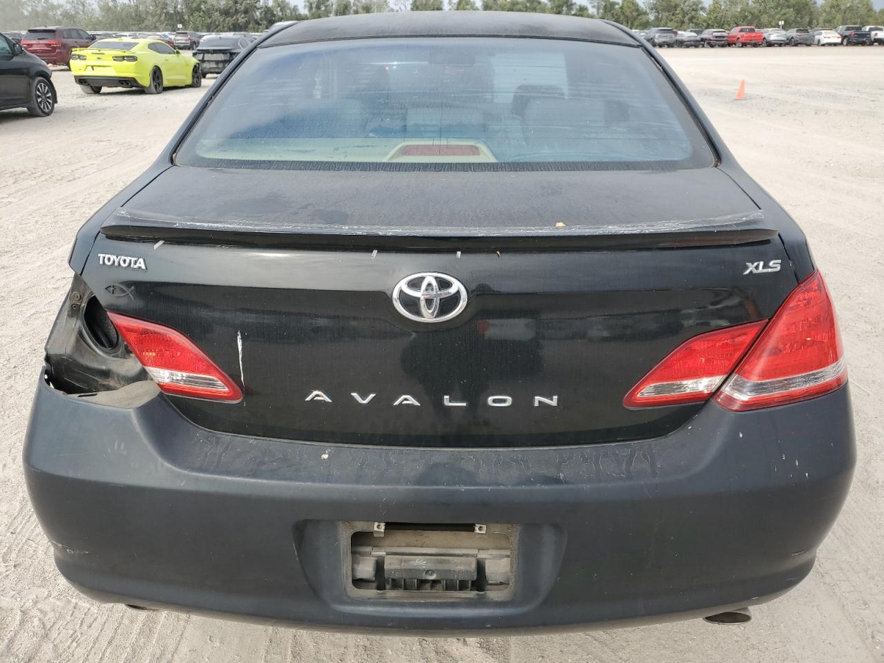 2005 Toyota Avalon Xl VIN: 4T1BK36B05U049854 Lot: 75590854