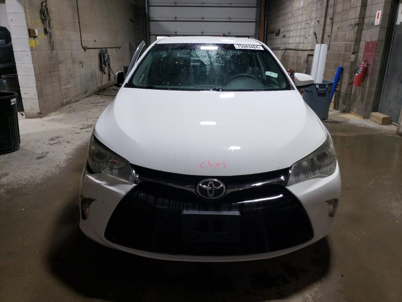 2015 Toyota Camry - Image 5