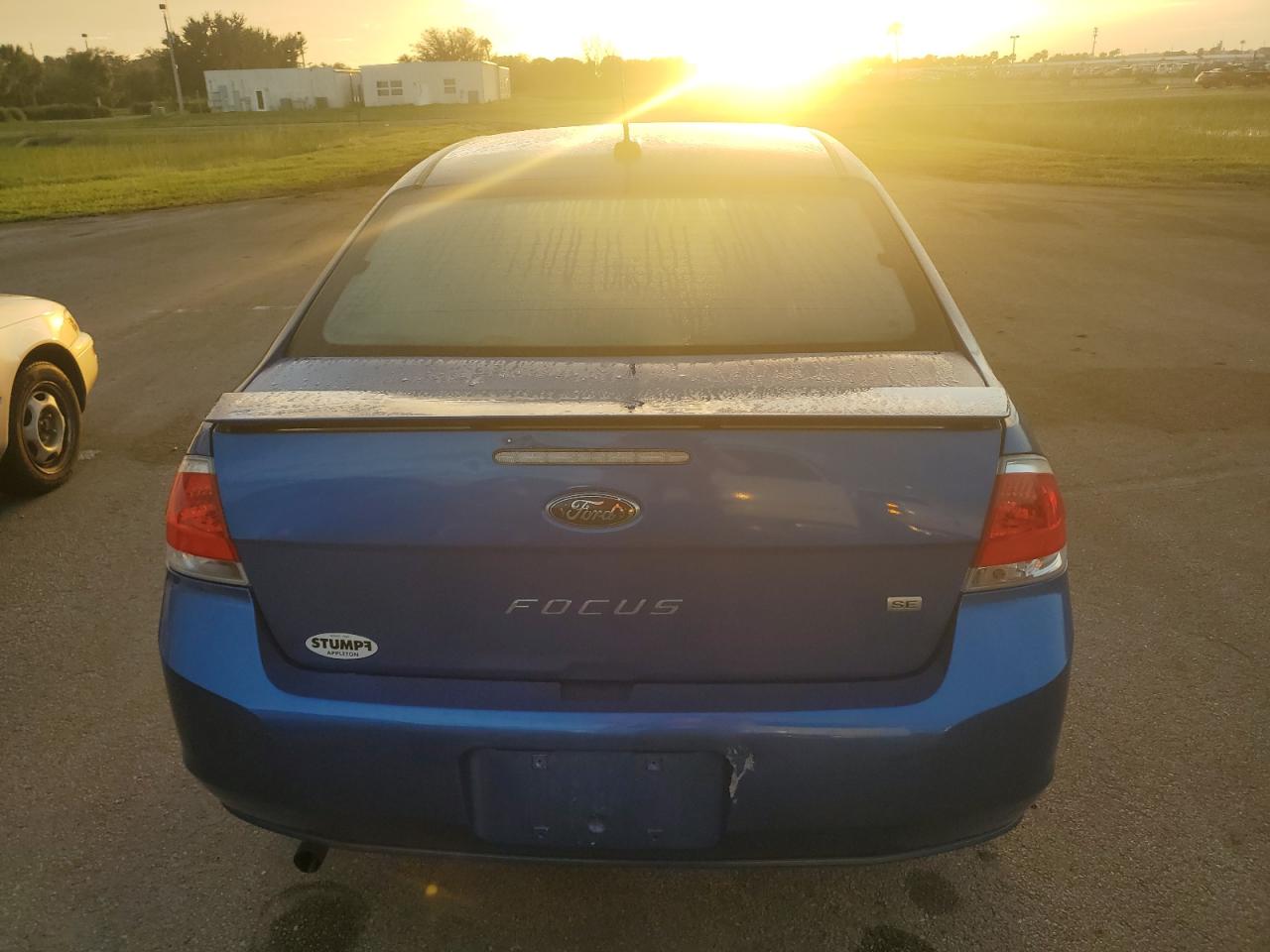 2010 Ford Focus - Image 6