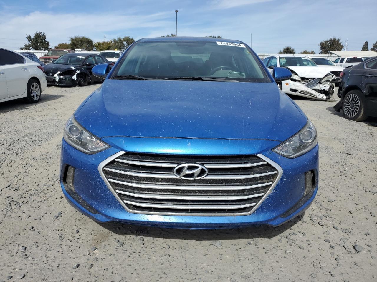 2017 Hyundai Elantra - Image 5