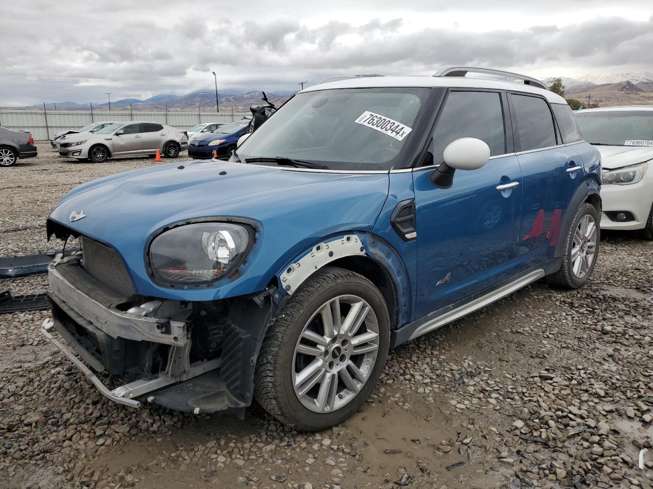 2017 MINI Cooper - Image 1