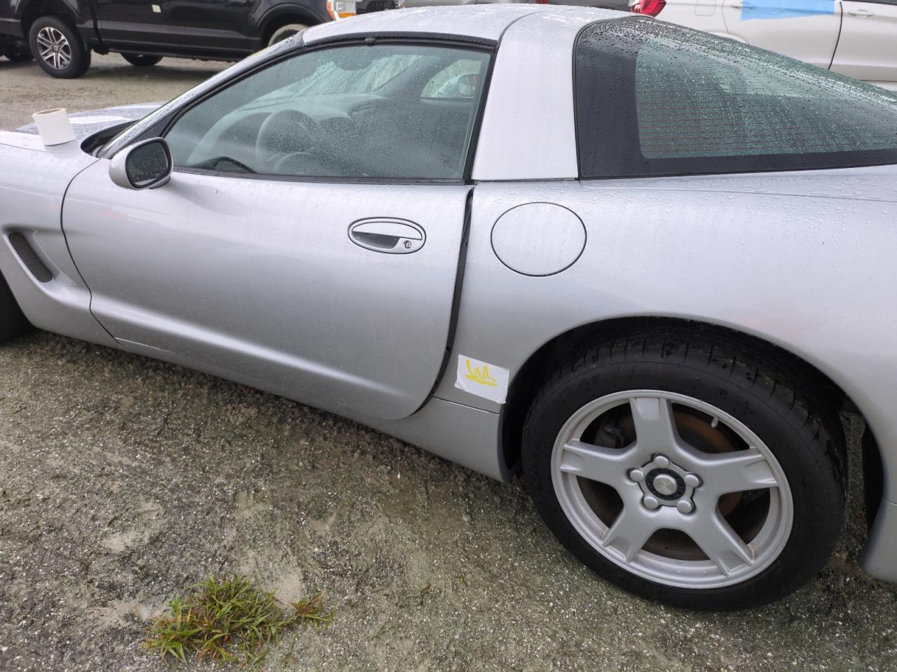 1G1YY22G5X5101932 1999 Chevrolet Corvette