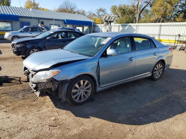 2011 Toyota Avalon Base na sprzedaż w Wichita, KS - Front End