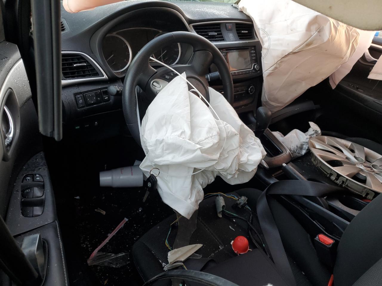 3N1AB7AP1JY271694 NISSAN SENTRA 2018