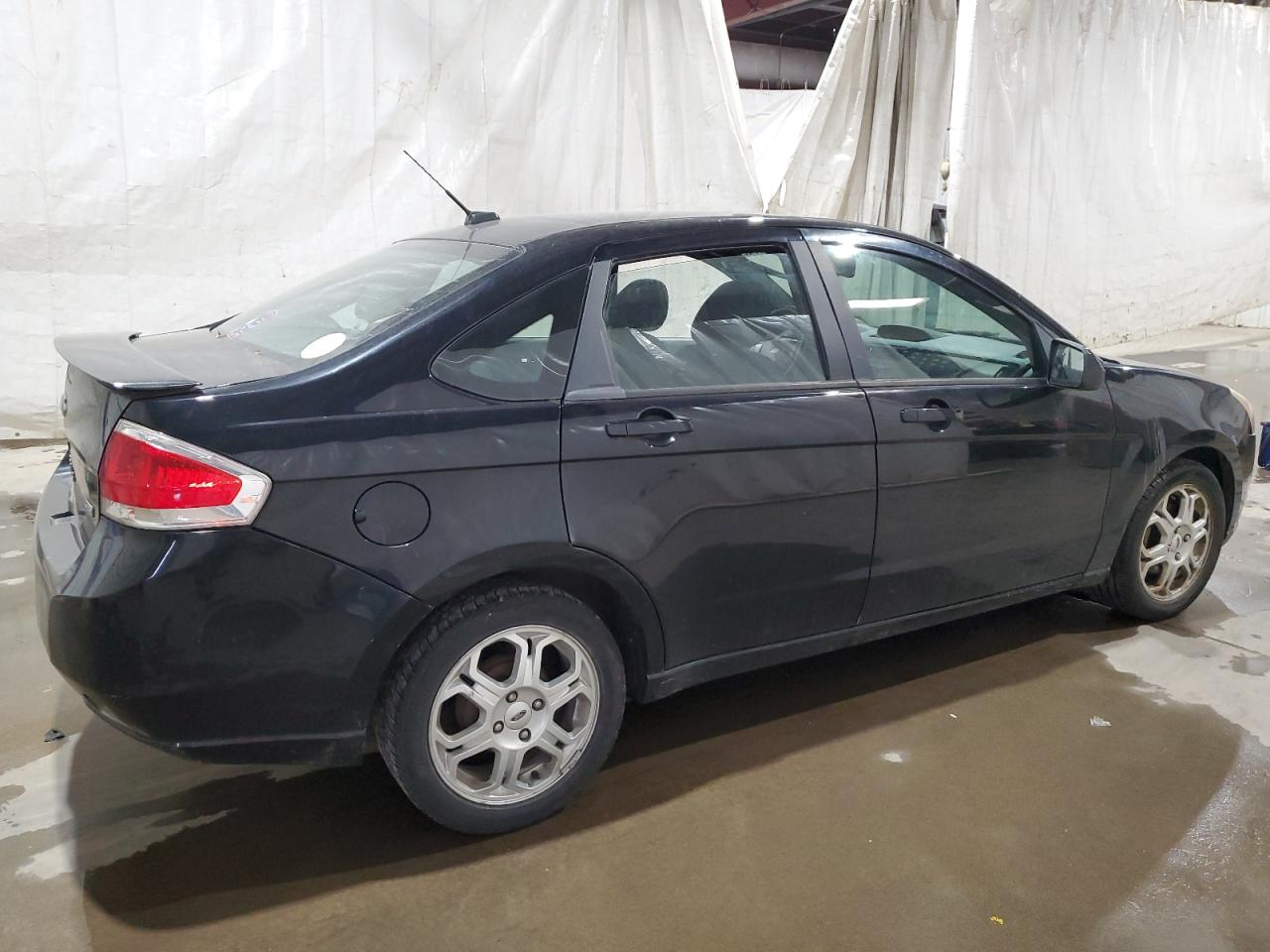 2009 Ford Focus - Image 3
