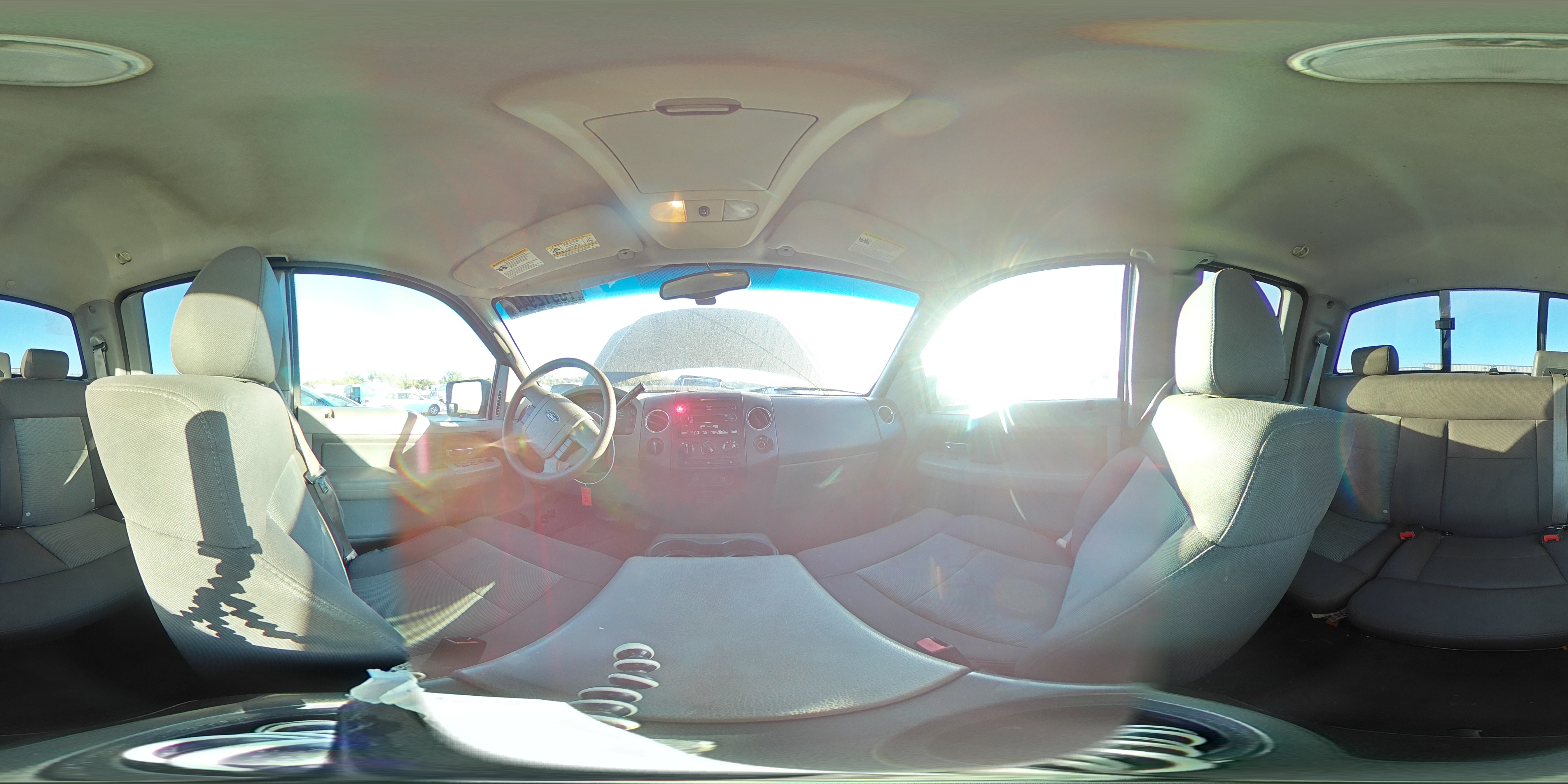 2005 Ford F-150 - Image 13