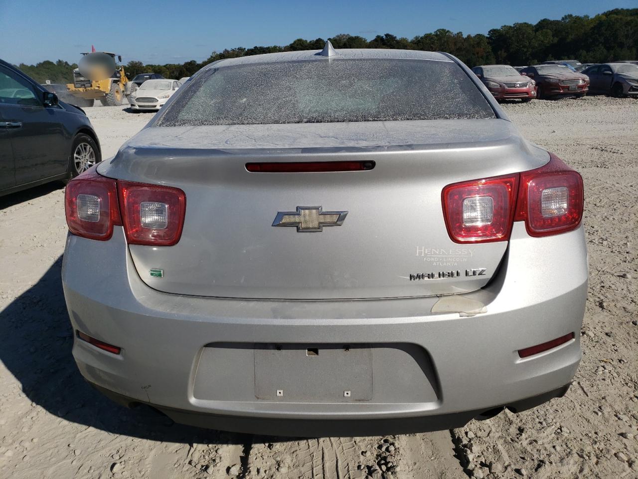 2016 Chevrolet Malibu - Image 6