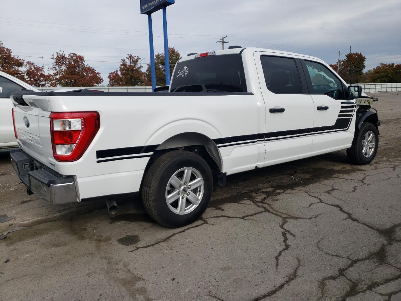 2023 Ford F-150 - Image 3