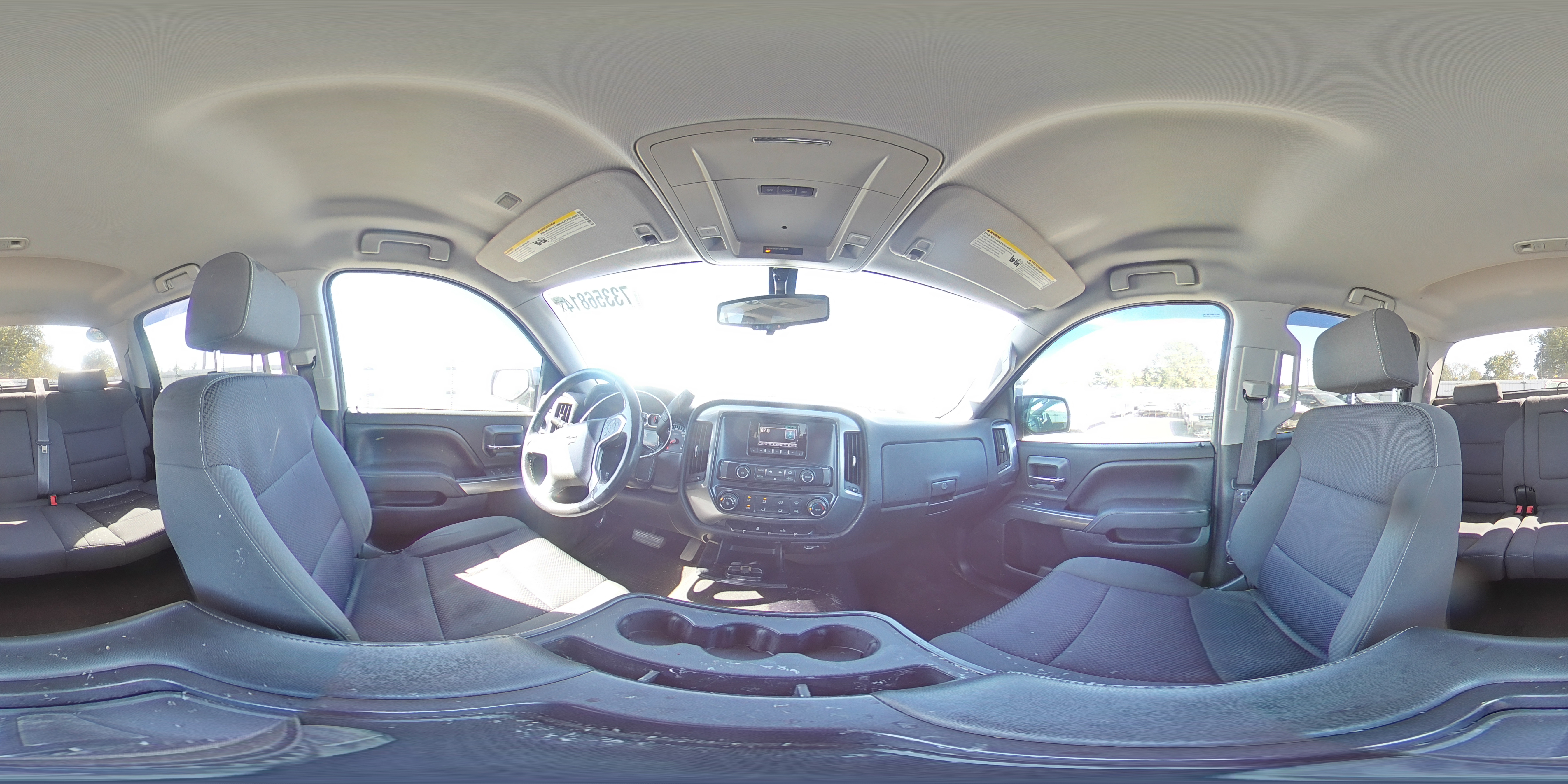 2015 Chevrolet Silverado - Image 13