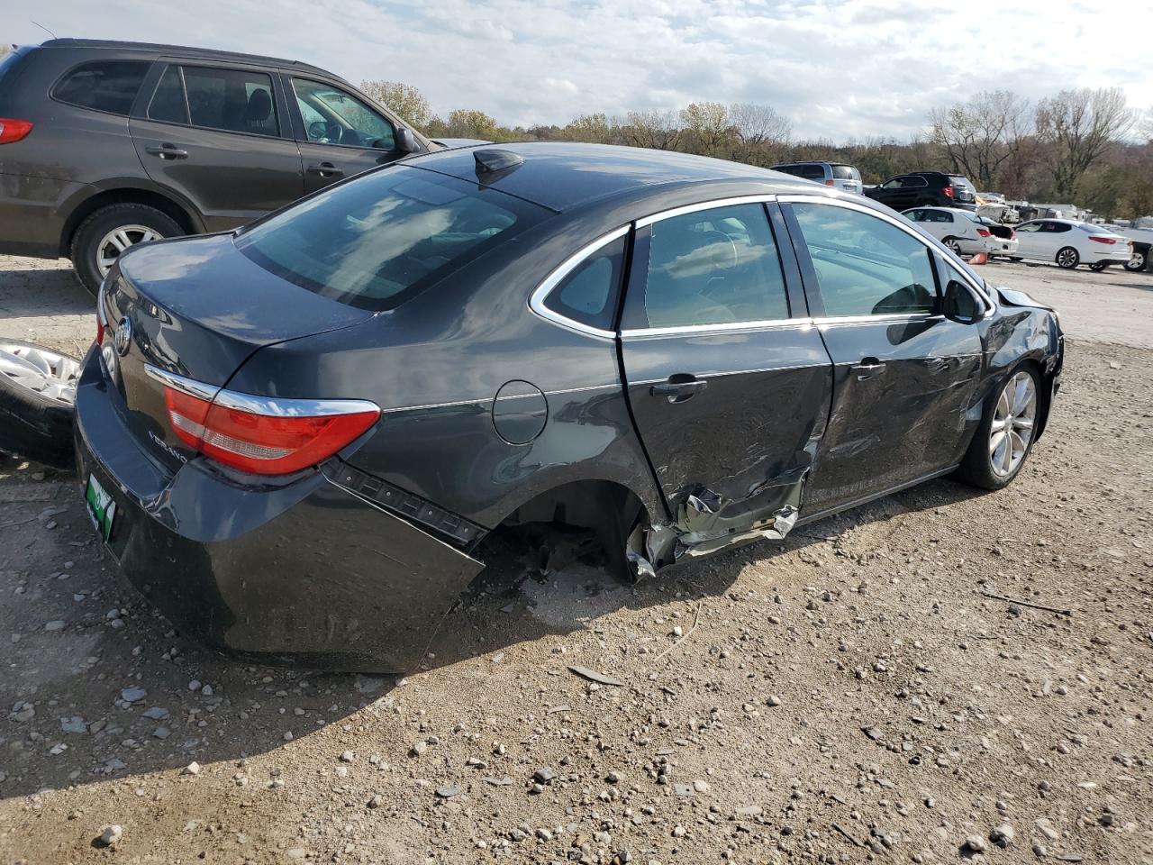 2015 Buick Verano - Image 3