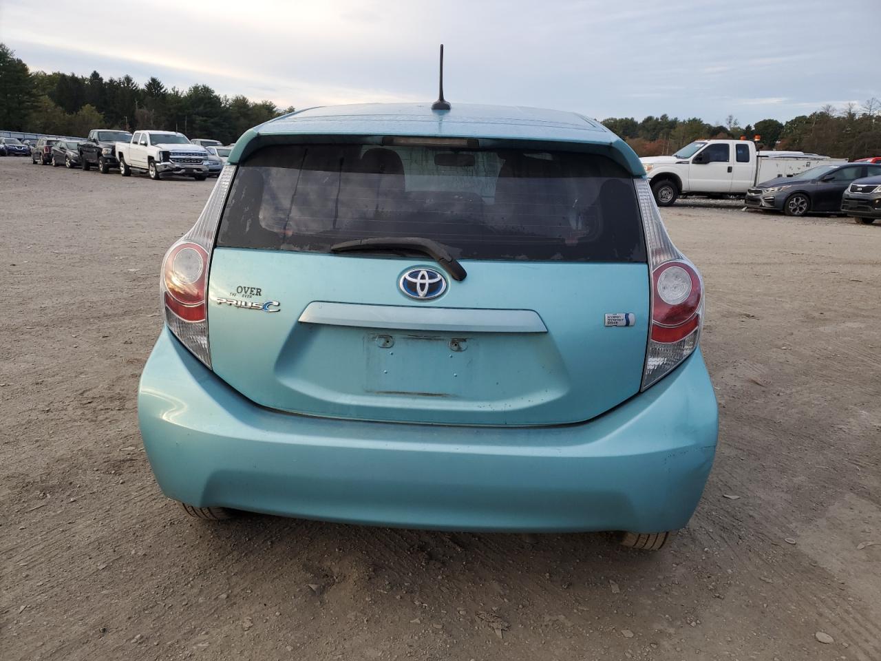 2013 Toyota Prius C VIN: JTDKDTB35D1031802 Lot: 75889614