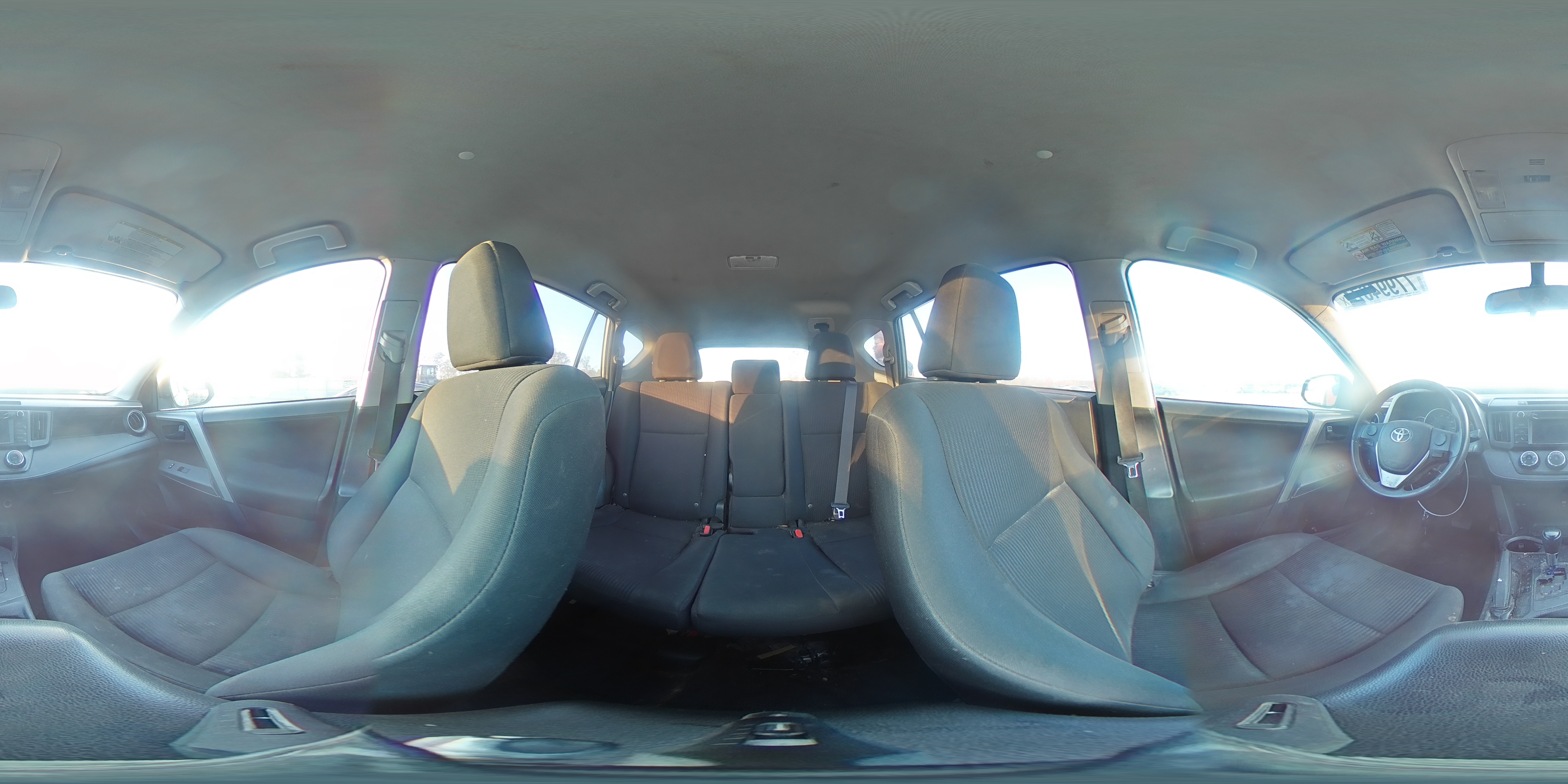 2016 Toyota RAV 4 - Image 16