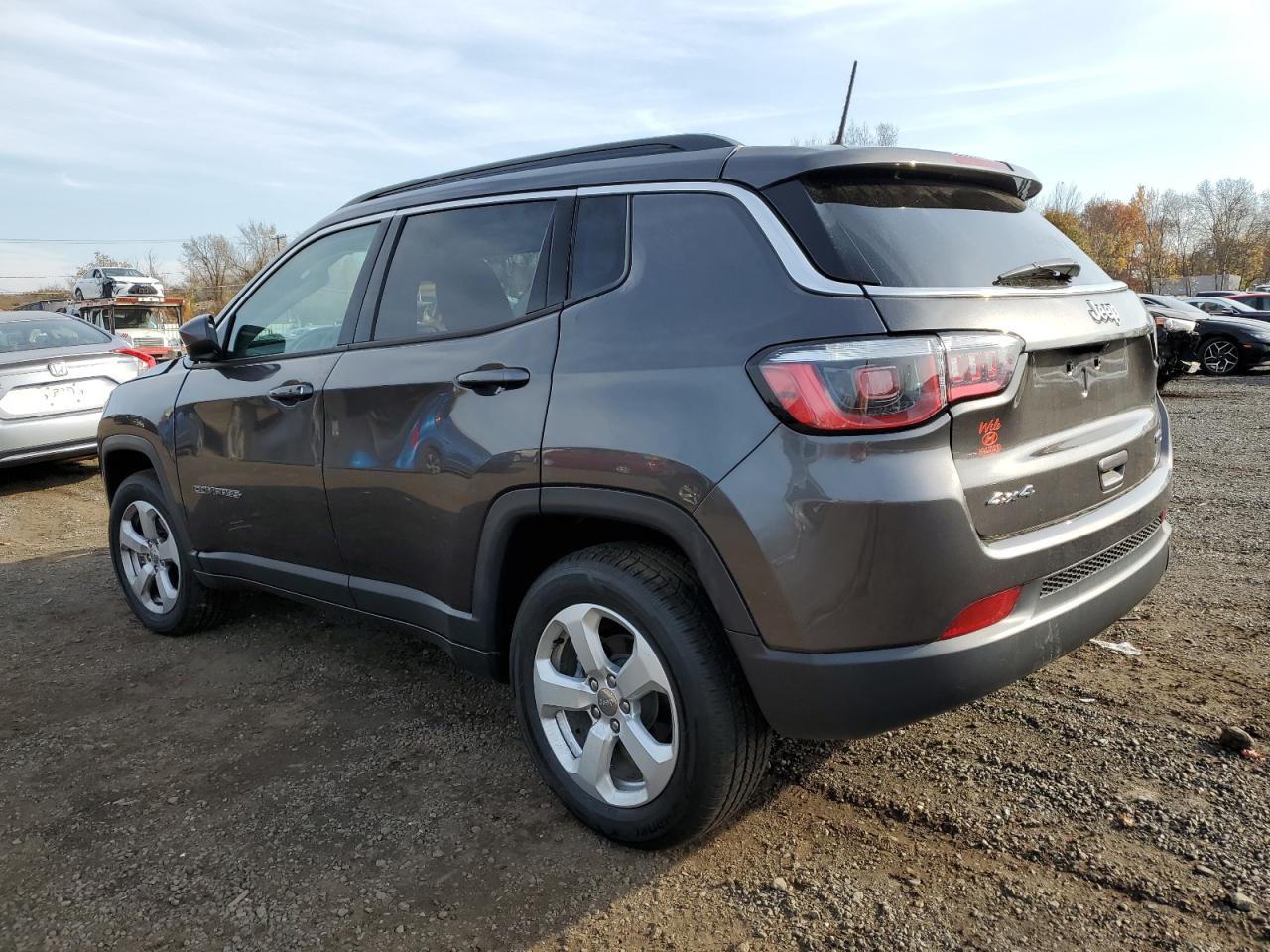 2019 Jeep Compass - Image 2