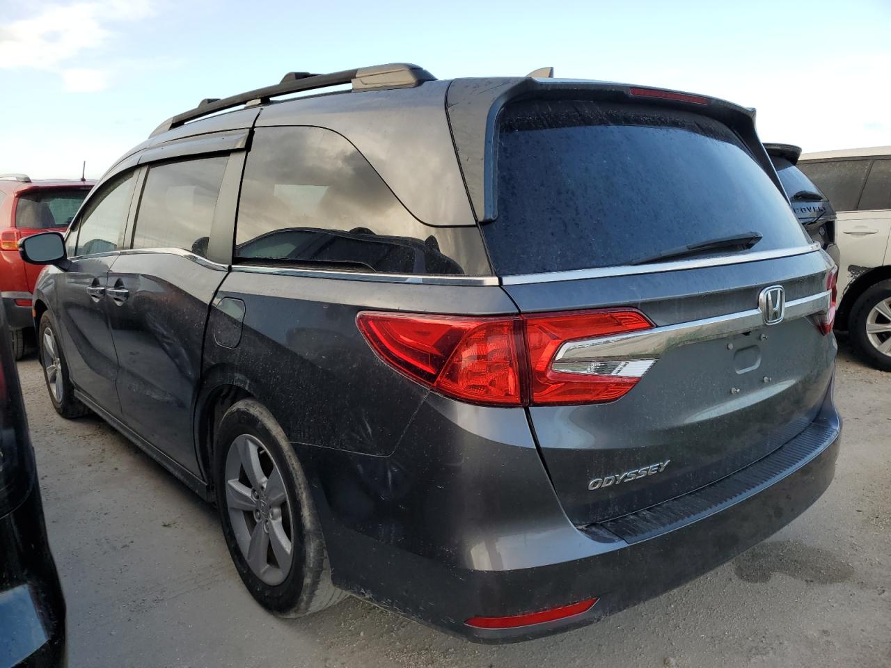 2019 Honda Odyssey - Image 2