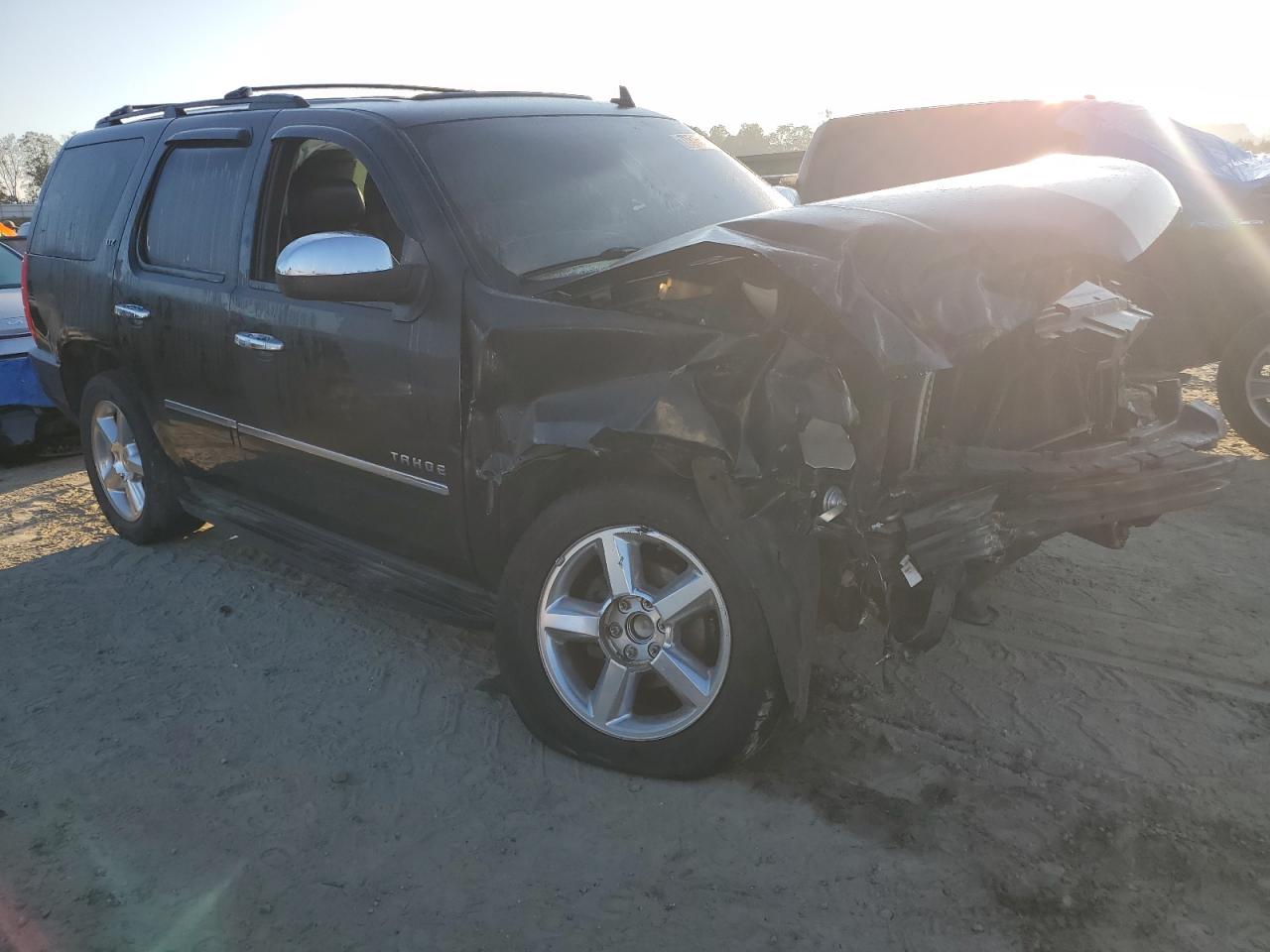2011 Chevrolet Tahoe - Image 4