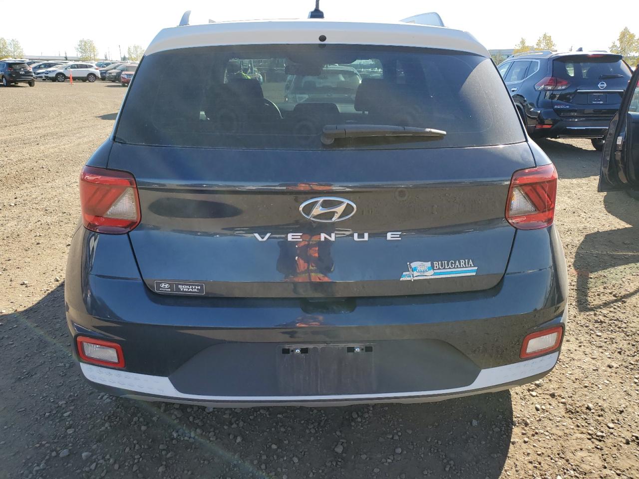 2023 Hyundai Venue Sel VIN: KMHRC8A32PU216825 Lot: 73344534