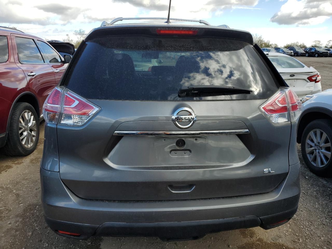 2015 Nissan Rogue S VIN: 5N1AT2MT3FC822080 Lot: 76255674