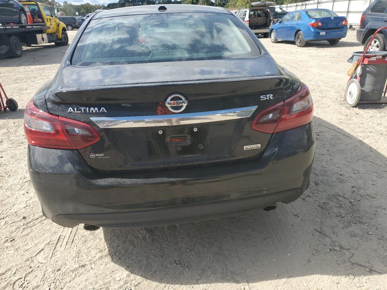 2018 Nissan Altima - Image 6