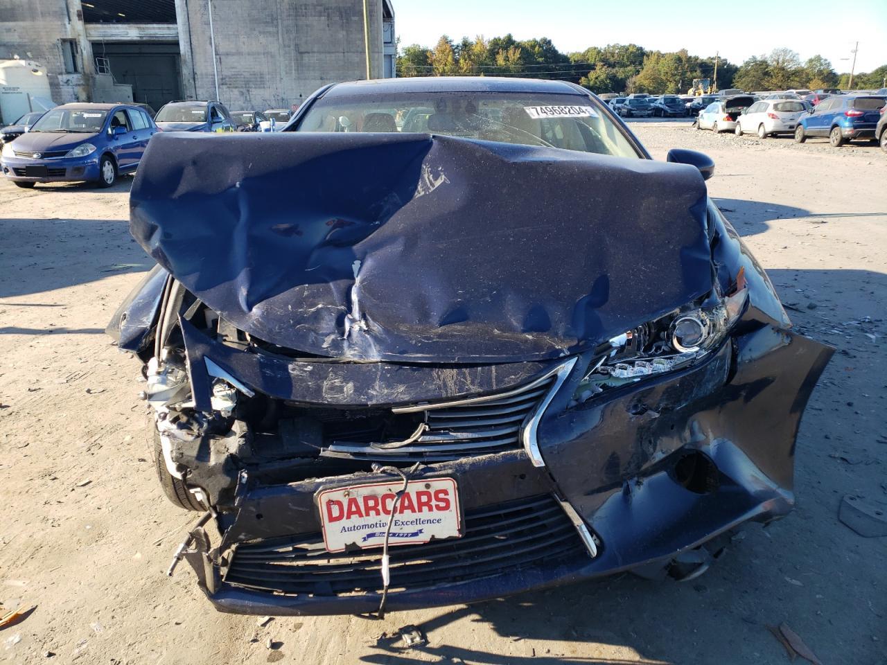 2014 Lexus ES - Image 5