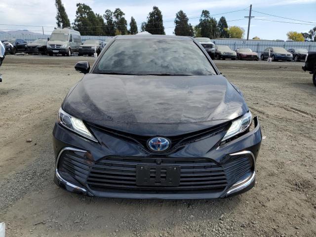  TOYOTA CAMRY 2021 Czarny