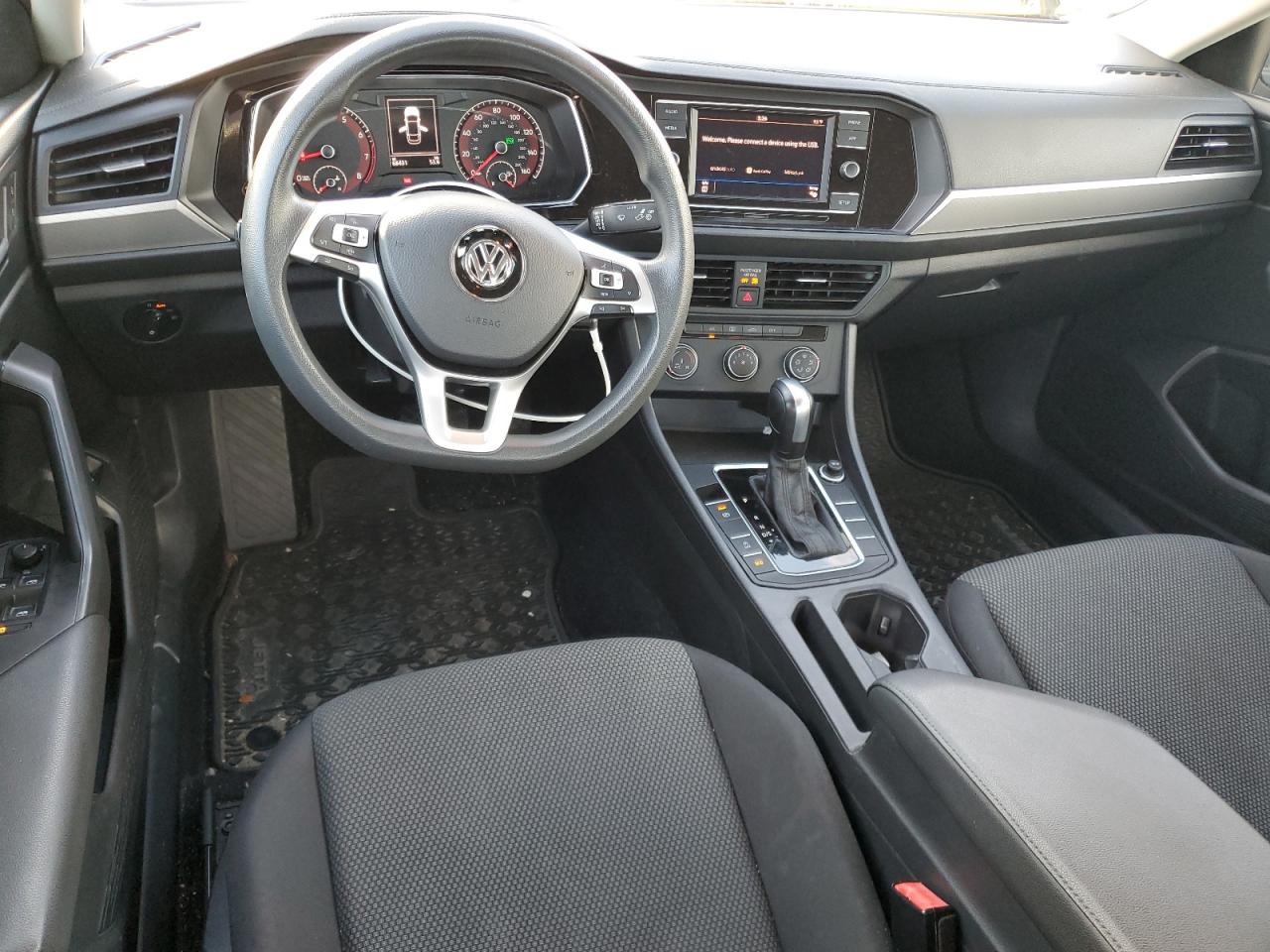 3VWCB7BU8KM128256 2019 Volkswagen Jetta S