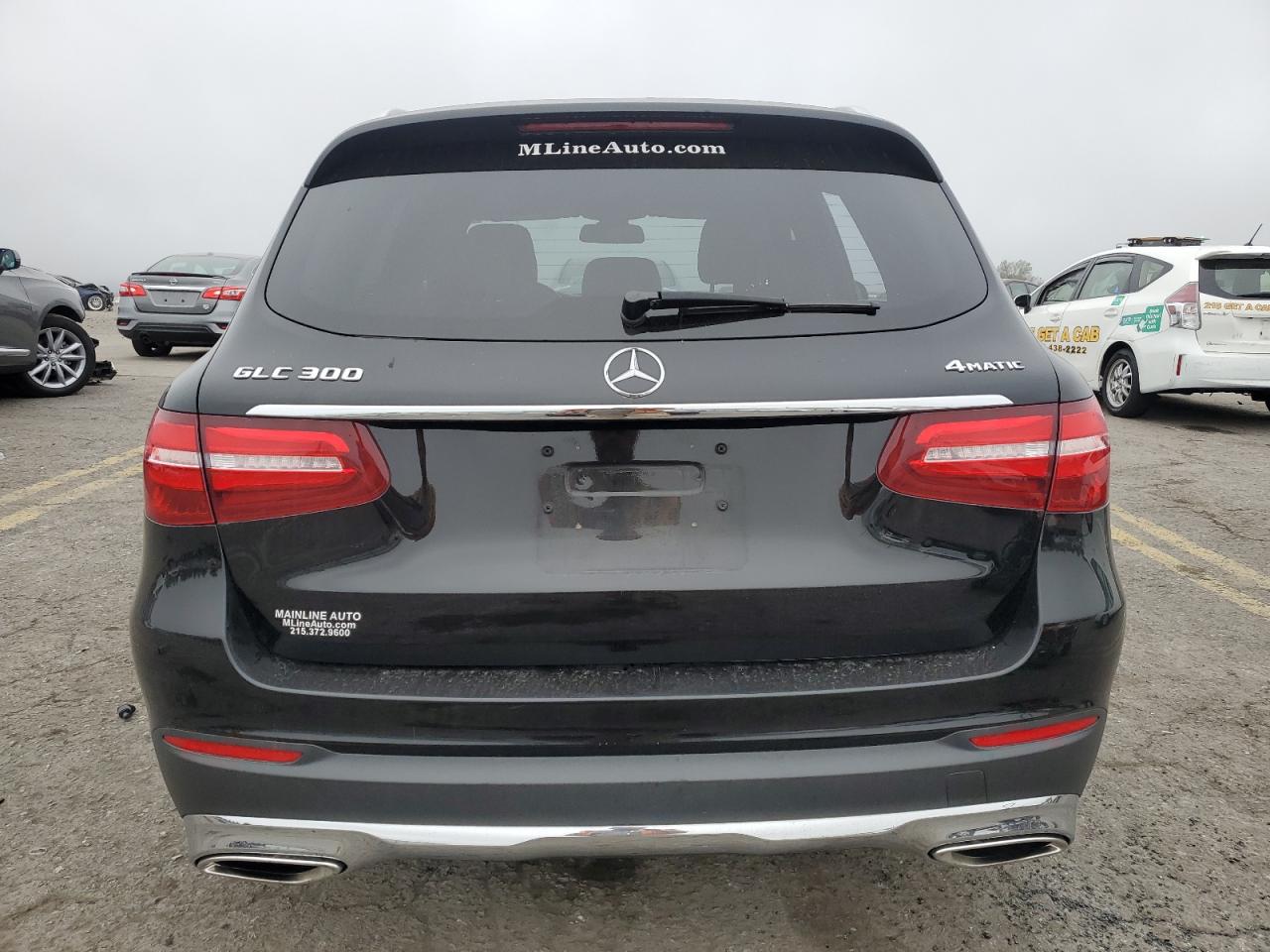 WDC0G4KB8JV095567 2018 Mercedes-Benz Glc 300 4Matic