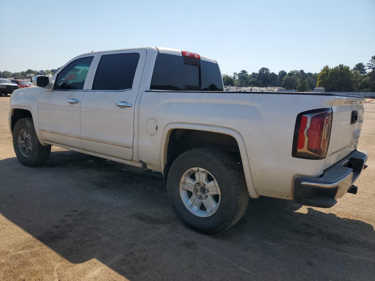 2017 GMC Sierra - Image 2