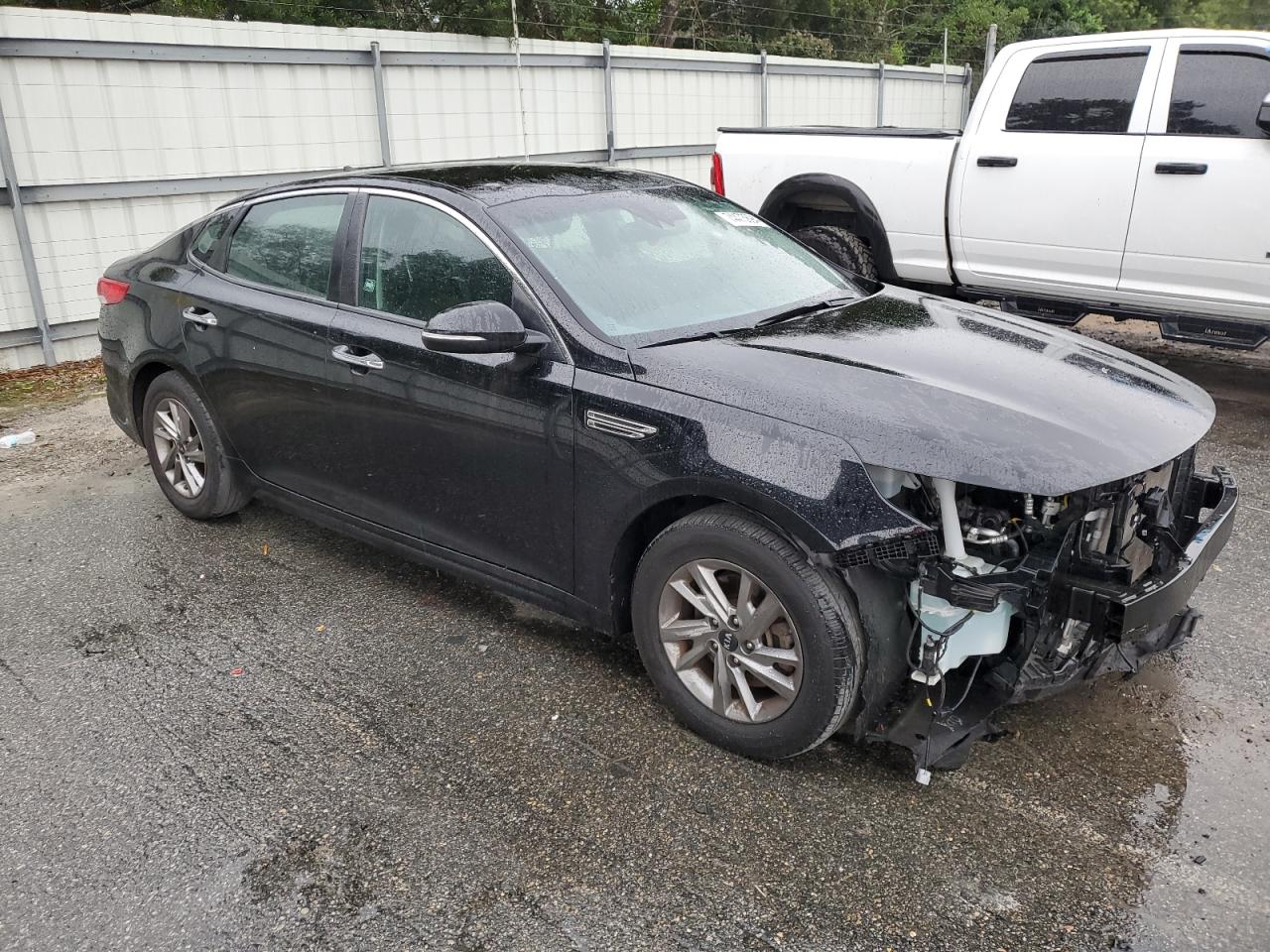 2019 Kia Optima - Image 4