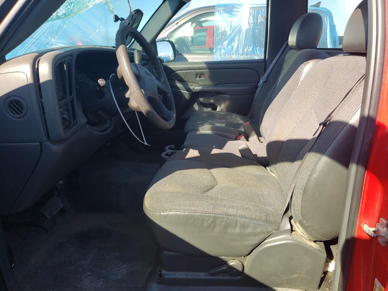2006 GMC Sierra - Image 7