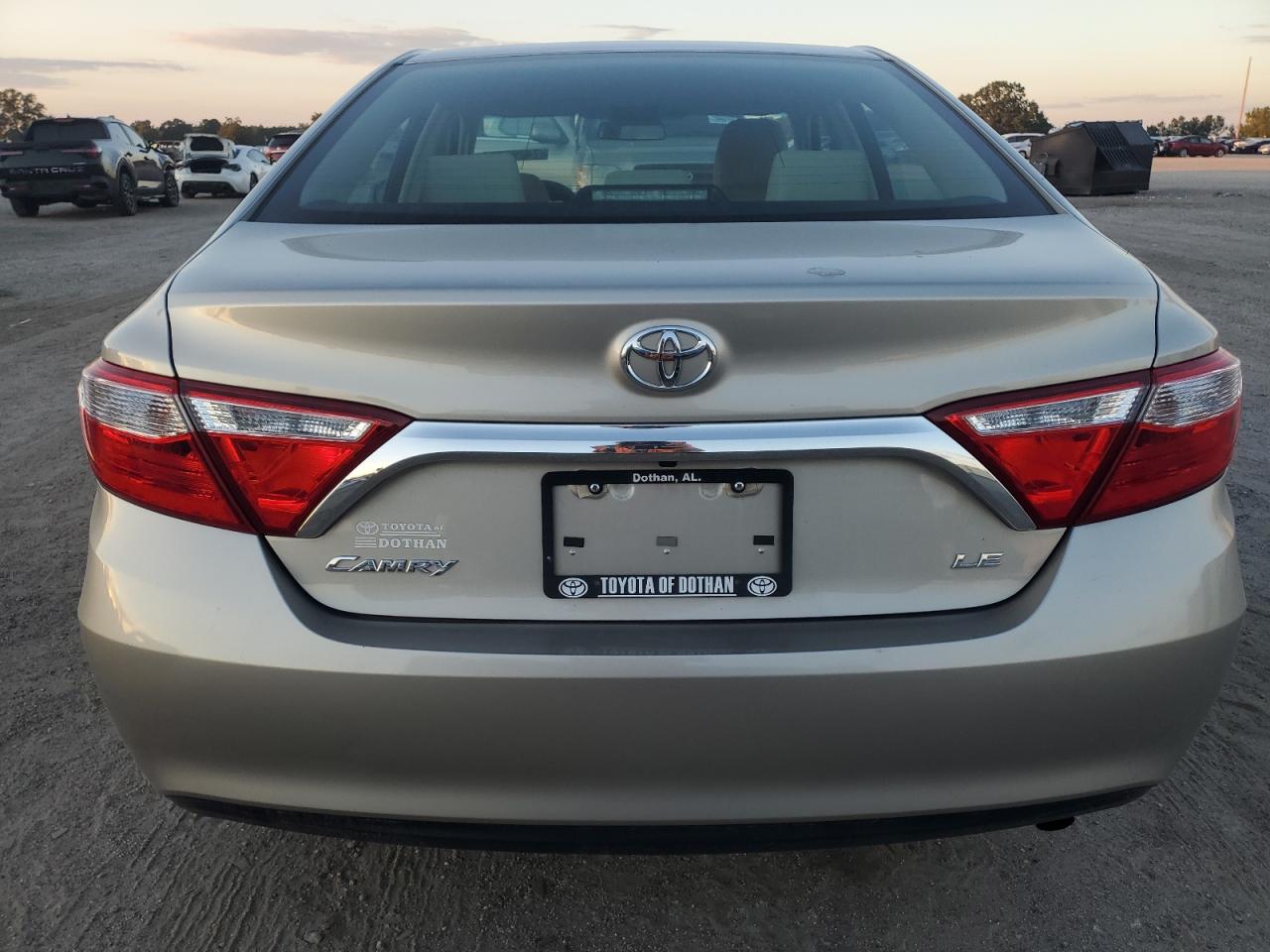 2015 Toyota Camry Le VIN: 4T1BF1FK9FU014630 Lot: 74295554