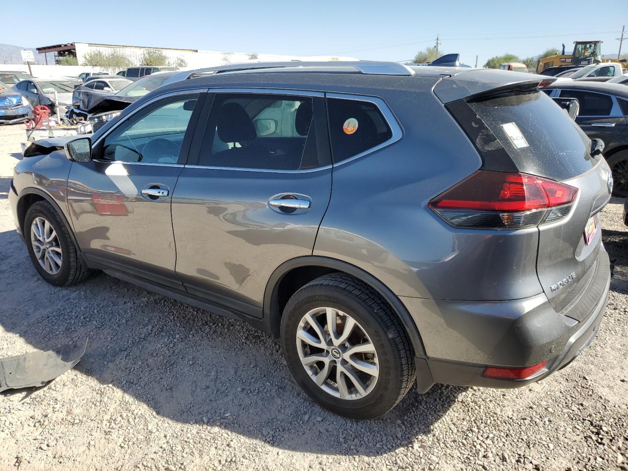 2019 Nissan Rogue - Image 2