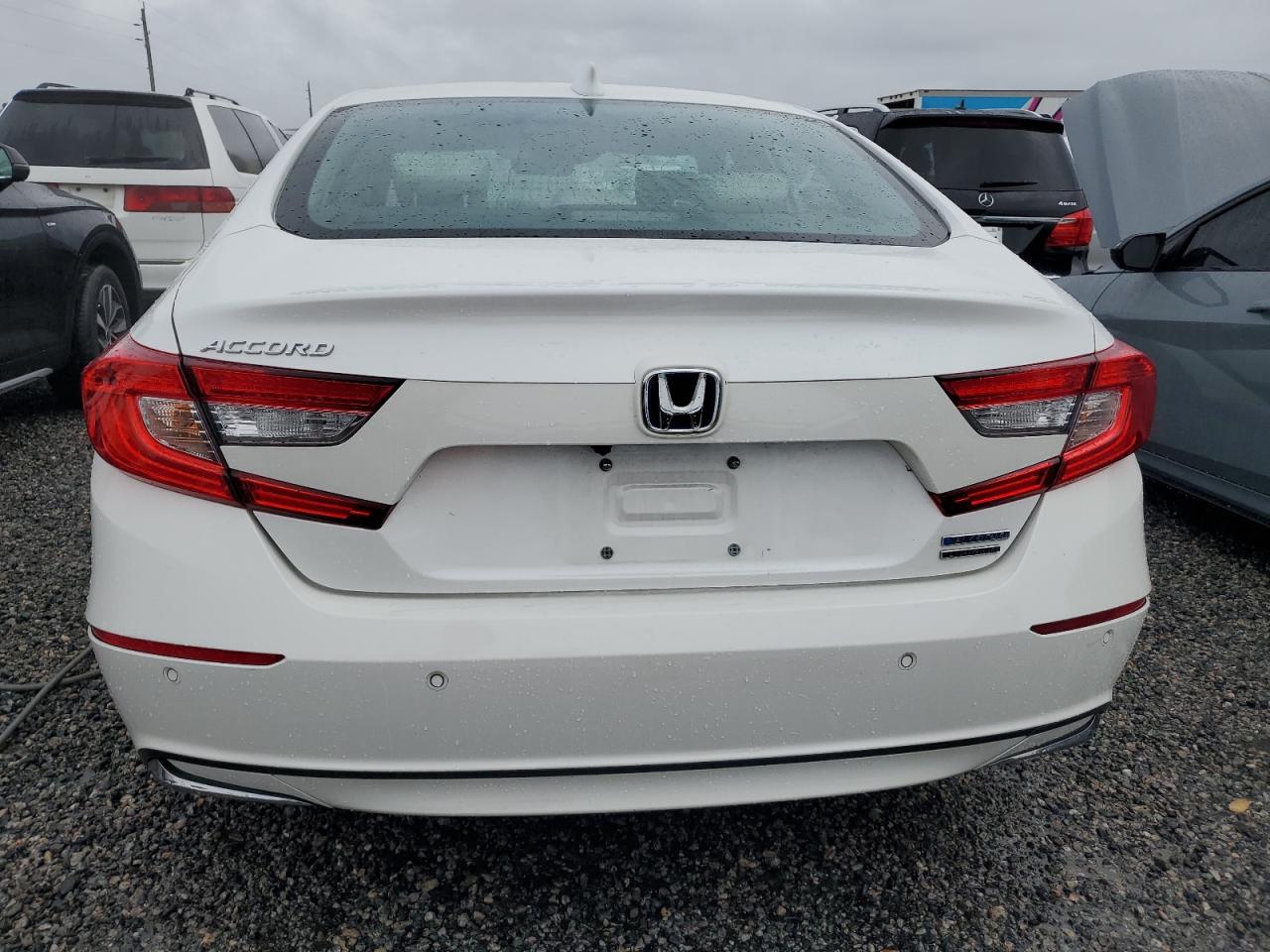 2021 Honda Accord Touring Hybrid VIN: 1HGCV3F96MA013567 Lot: 73767484