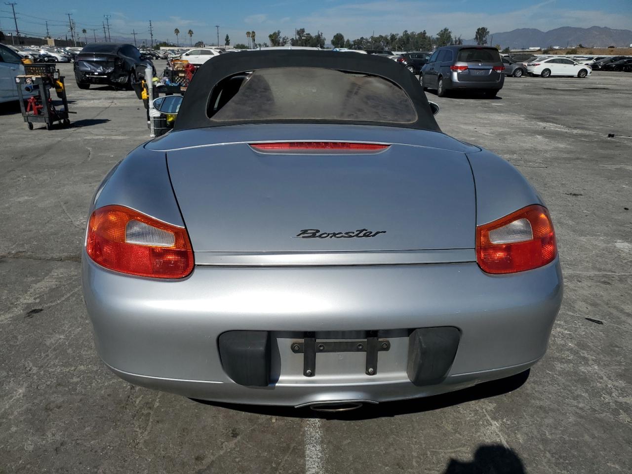 1999 Porsche Boxster VIN: WP0CA2985XU622255 Lot: 77498464