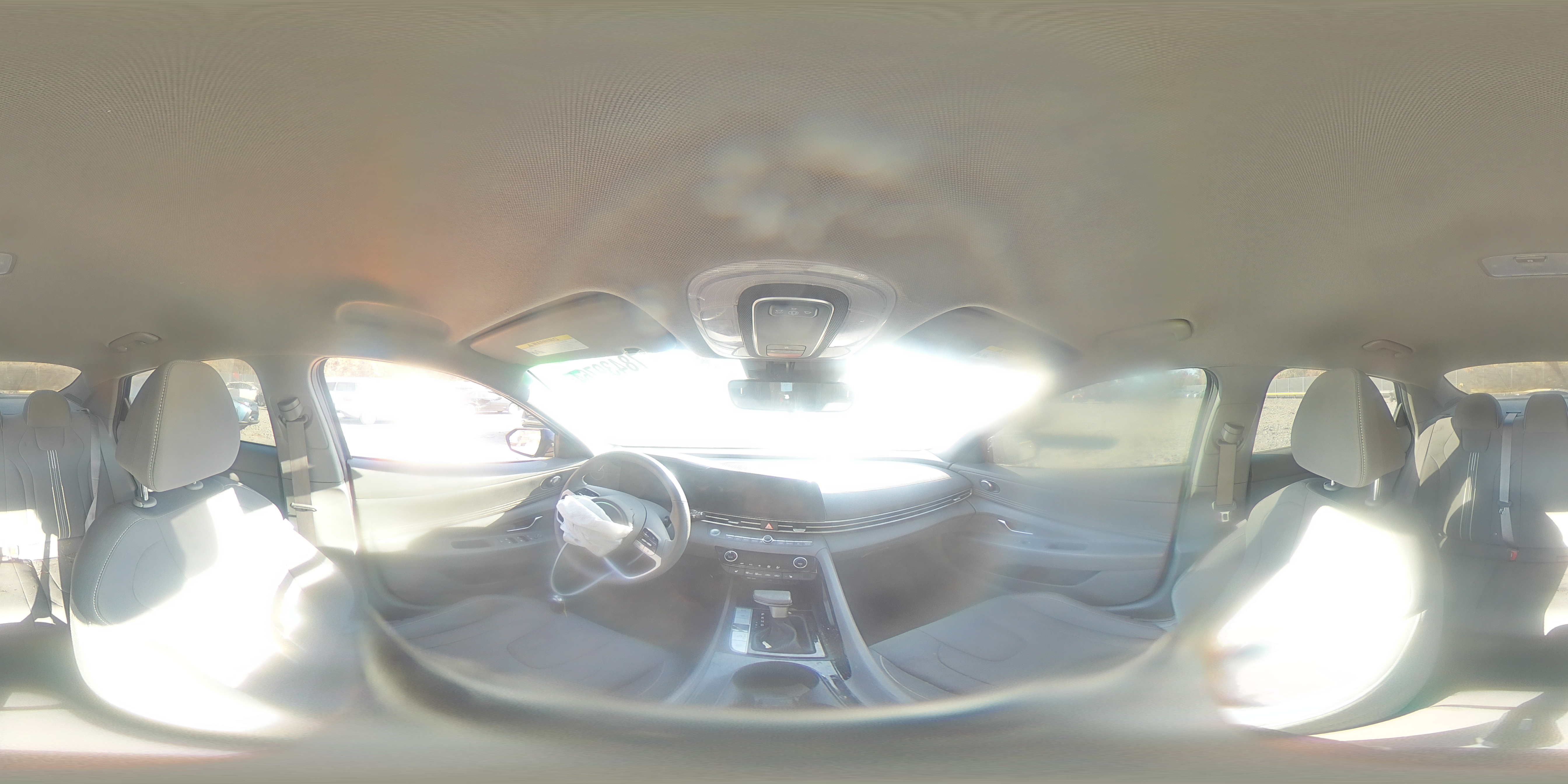 2023 Hyundai Elantra - Image 12
