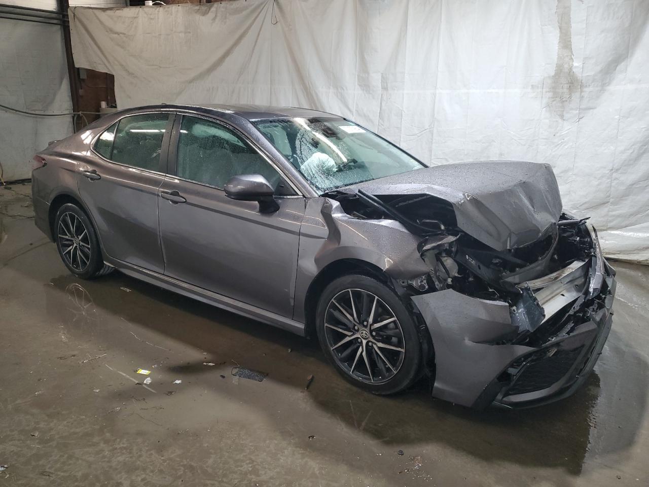 2021 Toyota Camry - Image 4