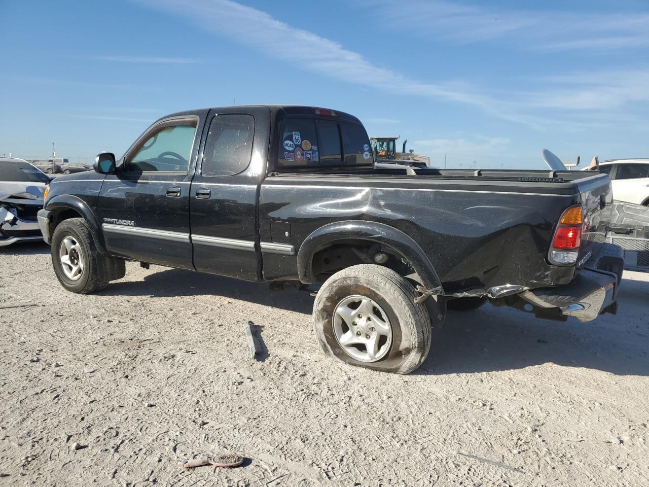 2002 Toyota Tundra - Image 2