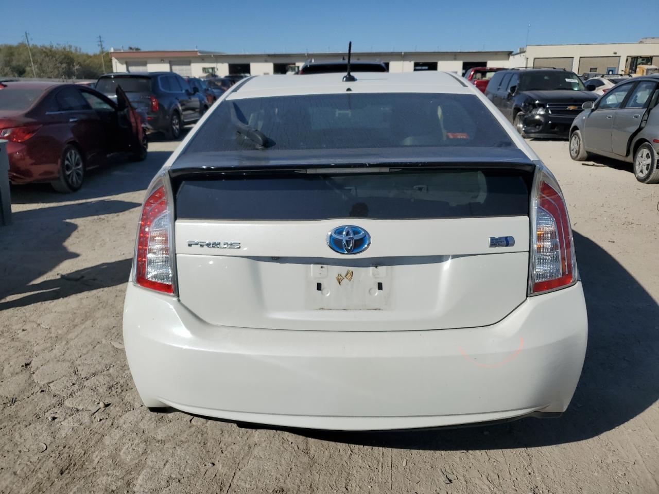 2015 Toyota Prius VIN: JTDKN3DU4F1893771 Lot: 75359924