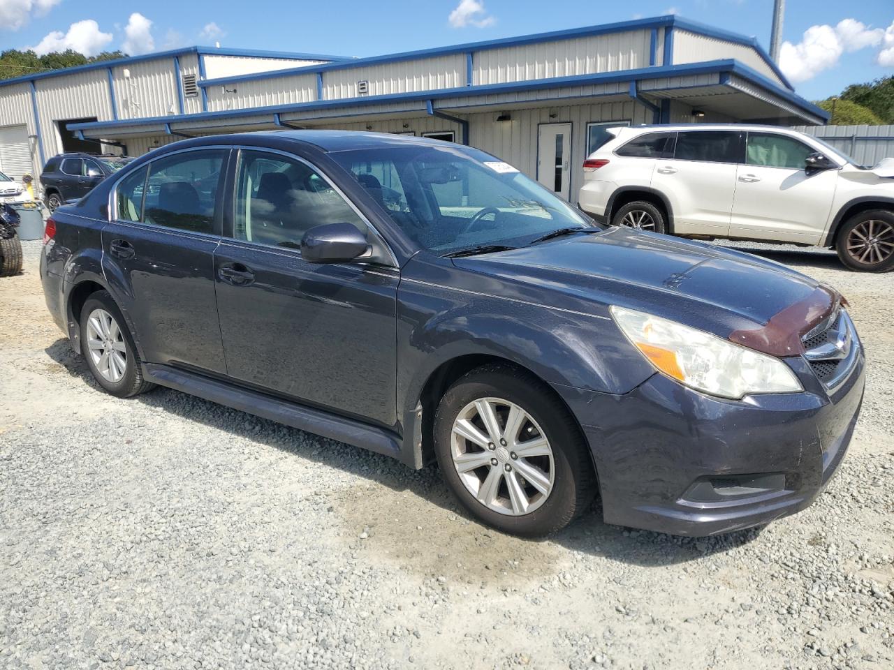 4S3BMBG68B3229384 2011 Subaru Legacy 2.5I Premium