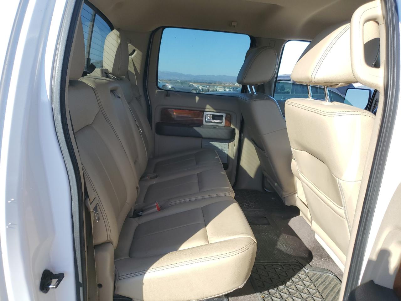 2010 Ford F150 Supercrew VIN: 1FTFW1EV5AFB94204 Lot: 76092814