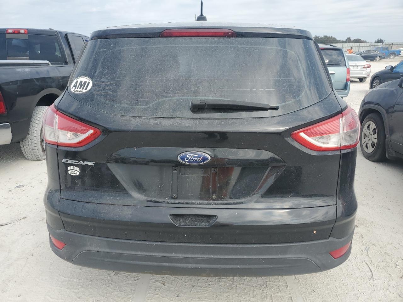 2013 Ford Escape S VIN: 1FMCU0F72DUC08915 Lot: 75996714