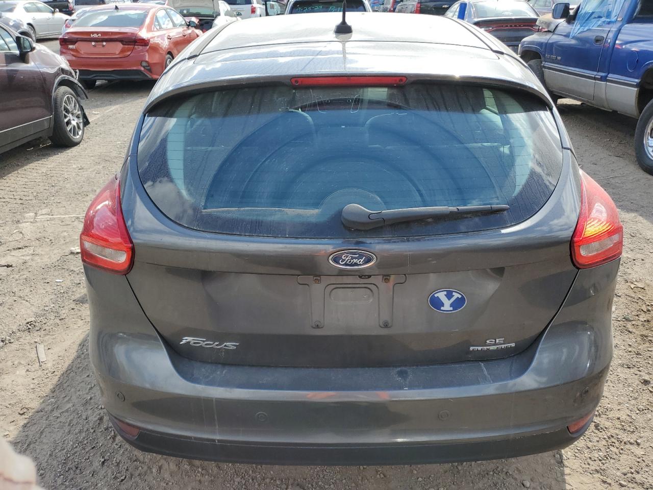 1FADP3K21FL367628 2015 Ford Focus Se